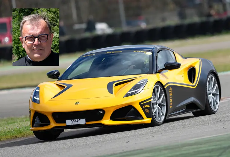 Taxi_LotusEmira